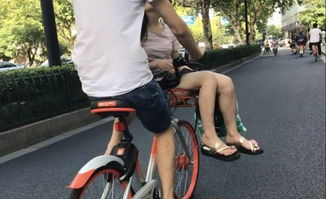男子坐共享单车车篮意外摔死，同伴需承担全责